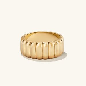 Mejuri Charlotte Bold Ring